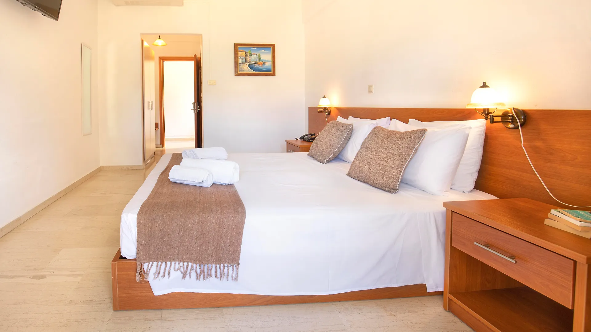 Sami Beach Hotel  Sami (Kefalonia)