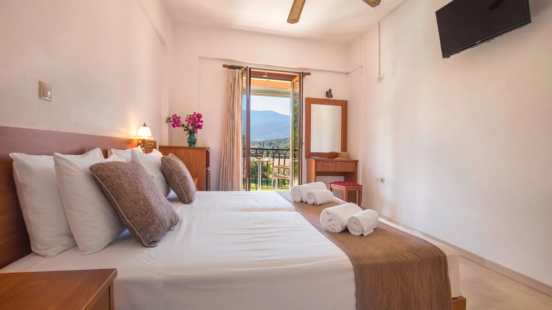 Sami Beach Hotel